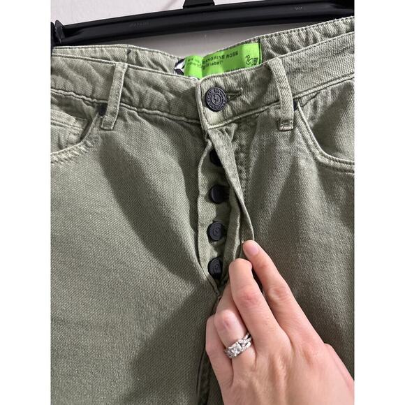 🔴Sandrine‎ Rose Free People Green distress jeans size 27 New - Picture 2 of 9